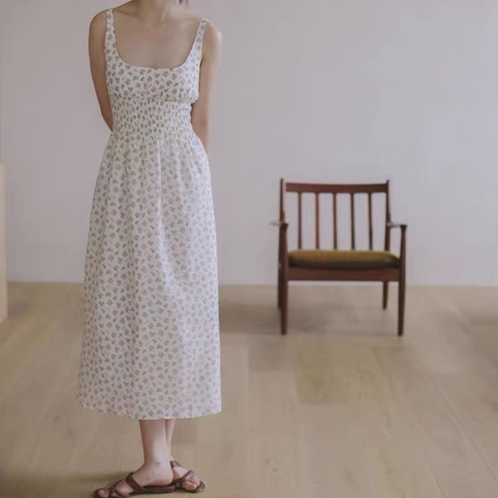 Brand New vintage sleeveless floral dress